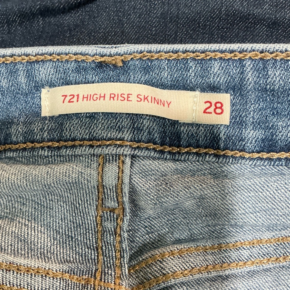 🤎 Levi’s 721 High Rise Skinny Blue Denim Jeans Raw Hem - 6/28 - Picture 4 of 6